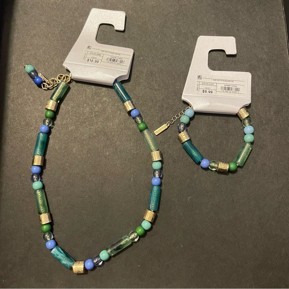 New Baublebar Statement Necklace and Matching Bracelet in Green, Blue and Gold